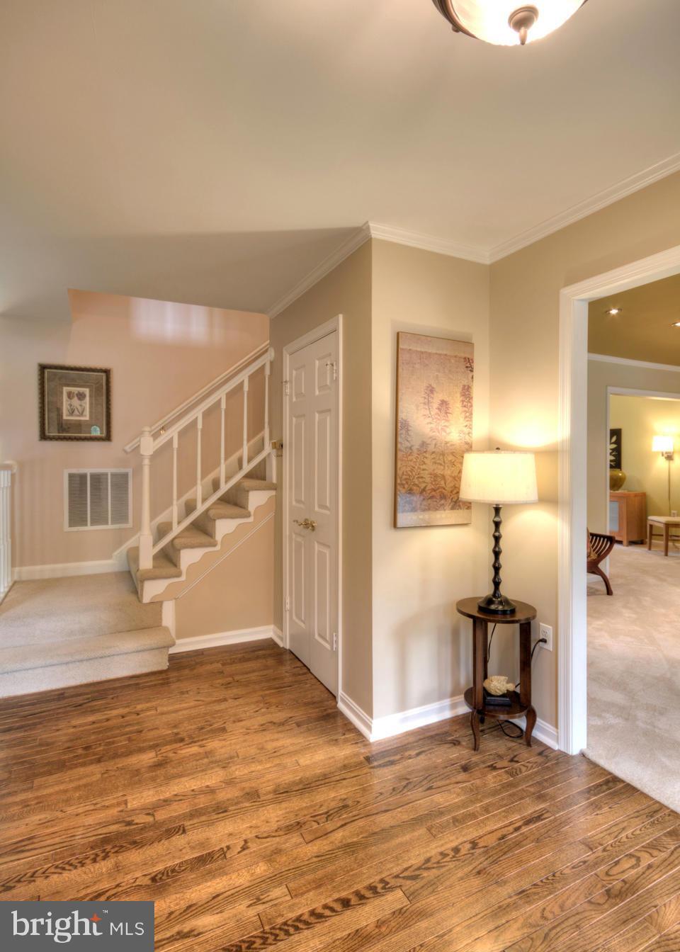 10158 Wavell Road Fairfax, VA 22032 - Photo 2 of 30 Interior (General)