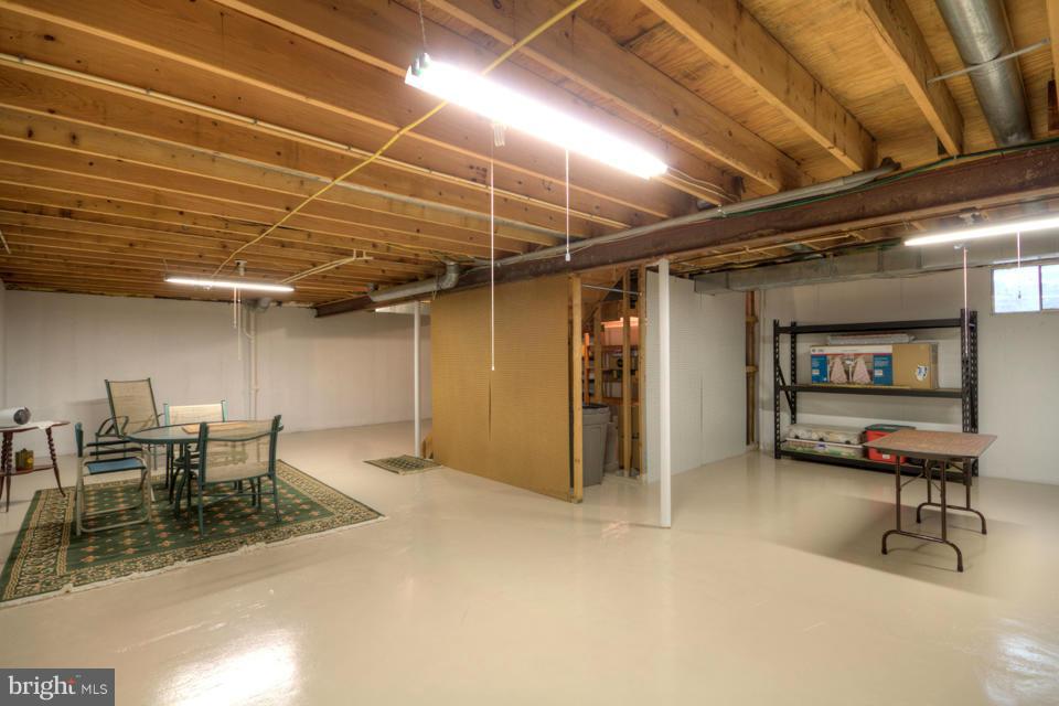 10158 Wavell Road Fairfax, VA 22032 - Photo 27 of 30 Interior (General)