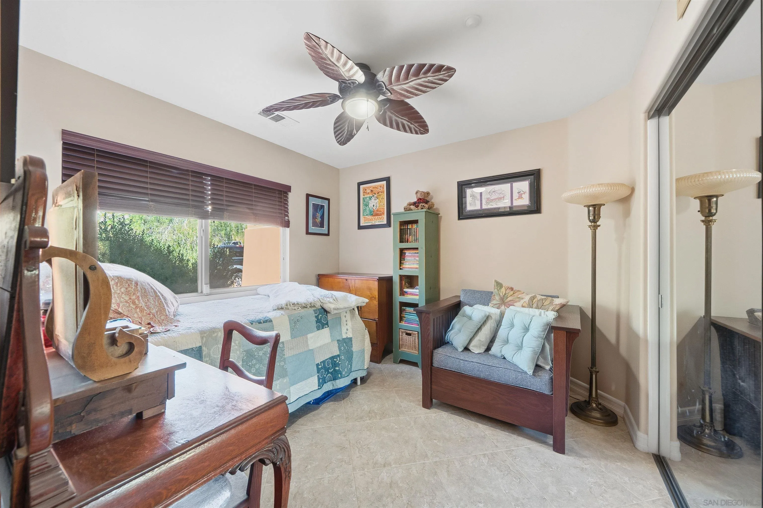 3277 Frying Pan Road Borrego Springs, CA 92004 - Photo 23 of 43 a bedroom with two beds and a window