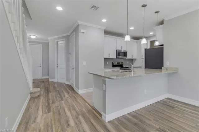 $435,000 | 7948 Bristol Circle, Naples, FL 34120