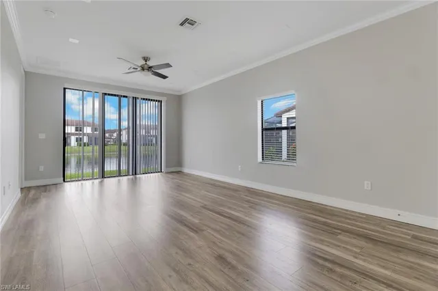 $435,000 | 7948 Bristol Circle, Naples, FL 34120