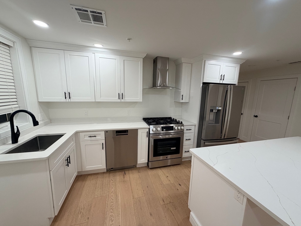 17 School Street, Unit B Hudson, MA 01749 - Photo 5 of 17