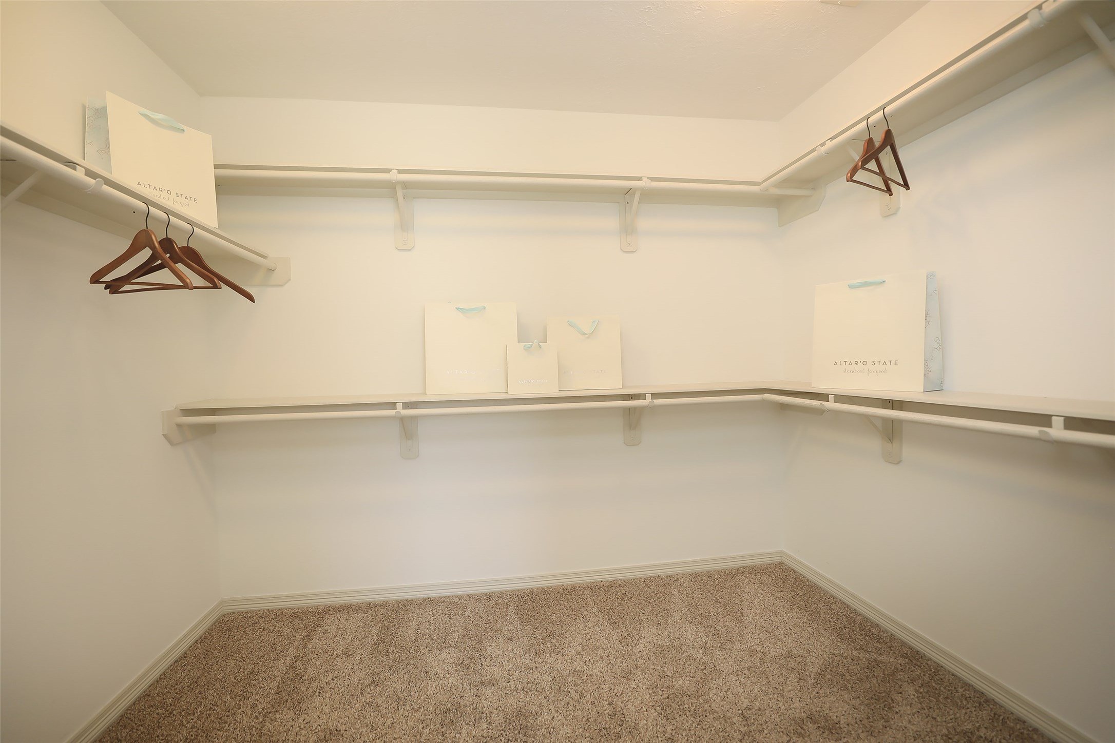 1311 Bingham Street, Unit B Houston, TX 77007 - Photo 25 of 29 a view of an empty walk in closet