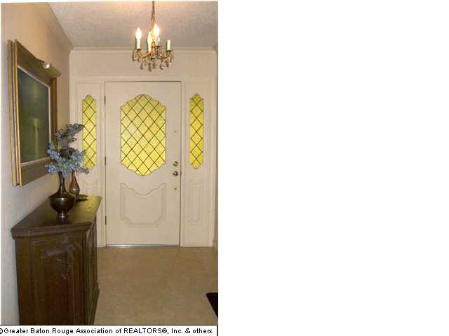 14113 Woodland Ridge Boulevard Baton Rouge, LA 70816 - Photo 2 of 14