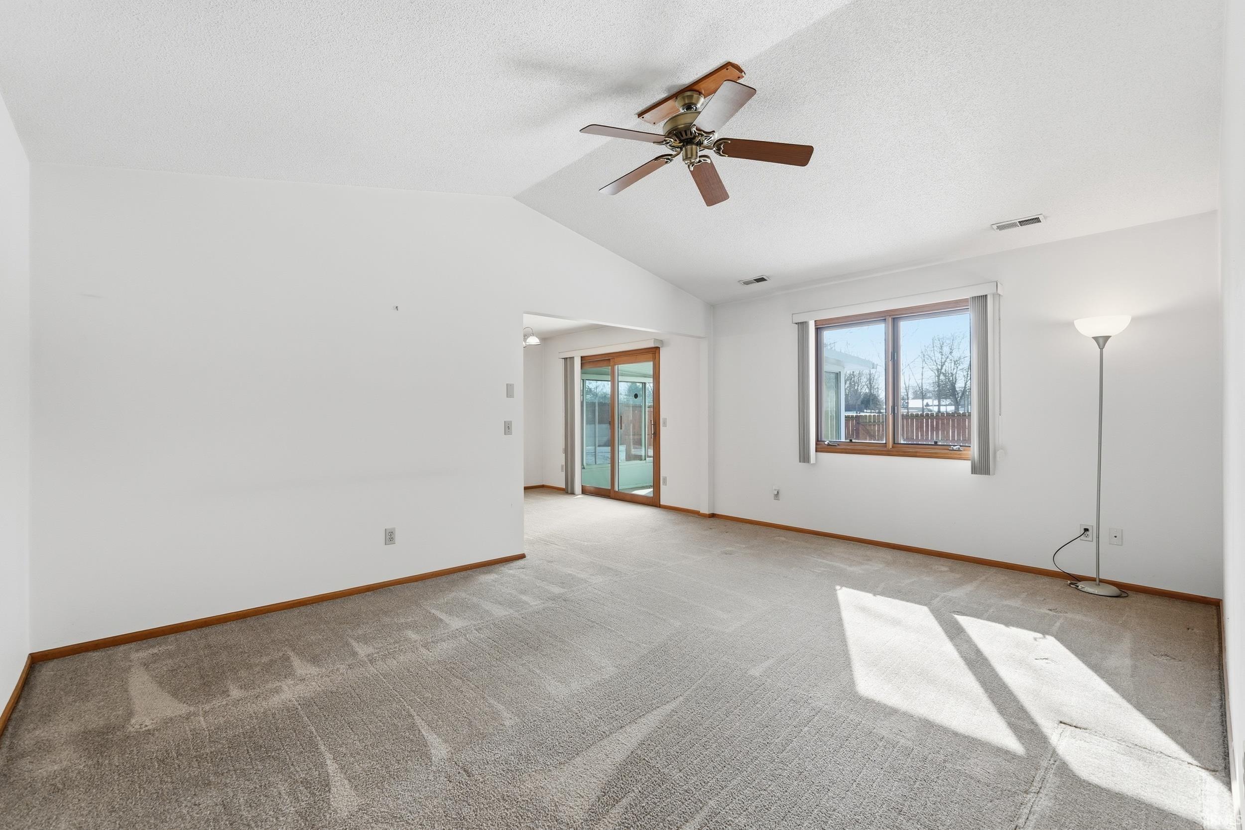 3627 Three Oaks Drive Fort Wayne, IN 46809 - Photo 4 of 32