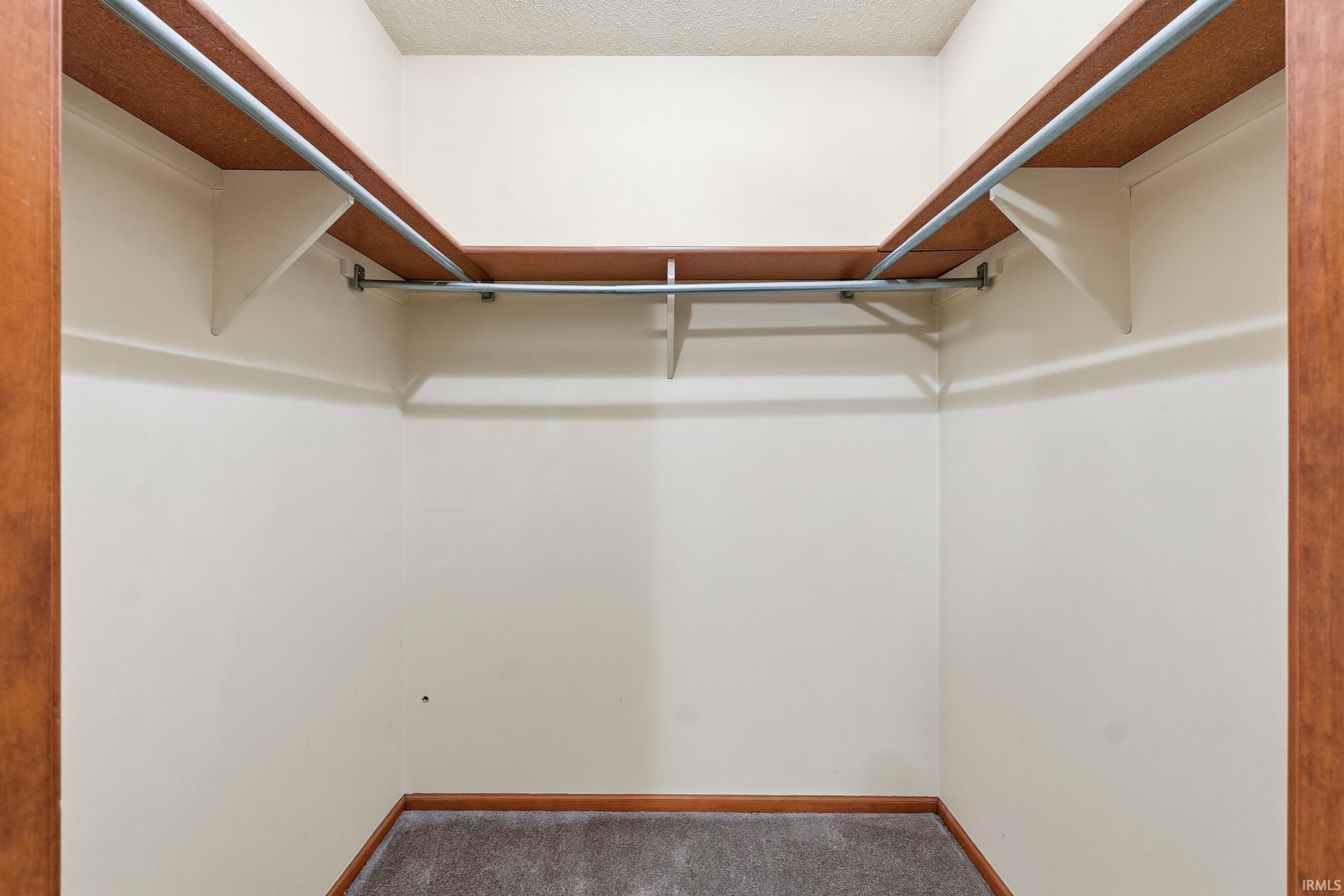 3627 Three Oaks Drive Fort Wayne, IN 46809 - Photo 7 of 32