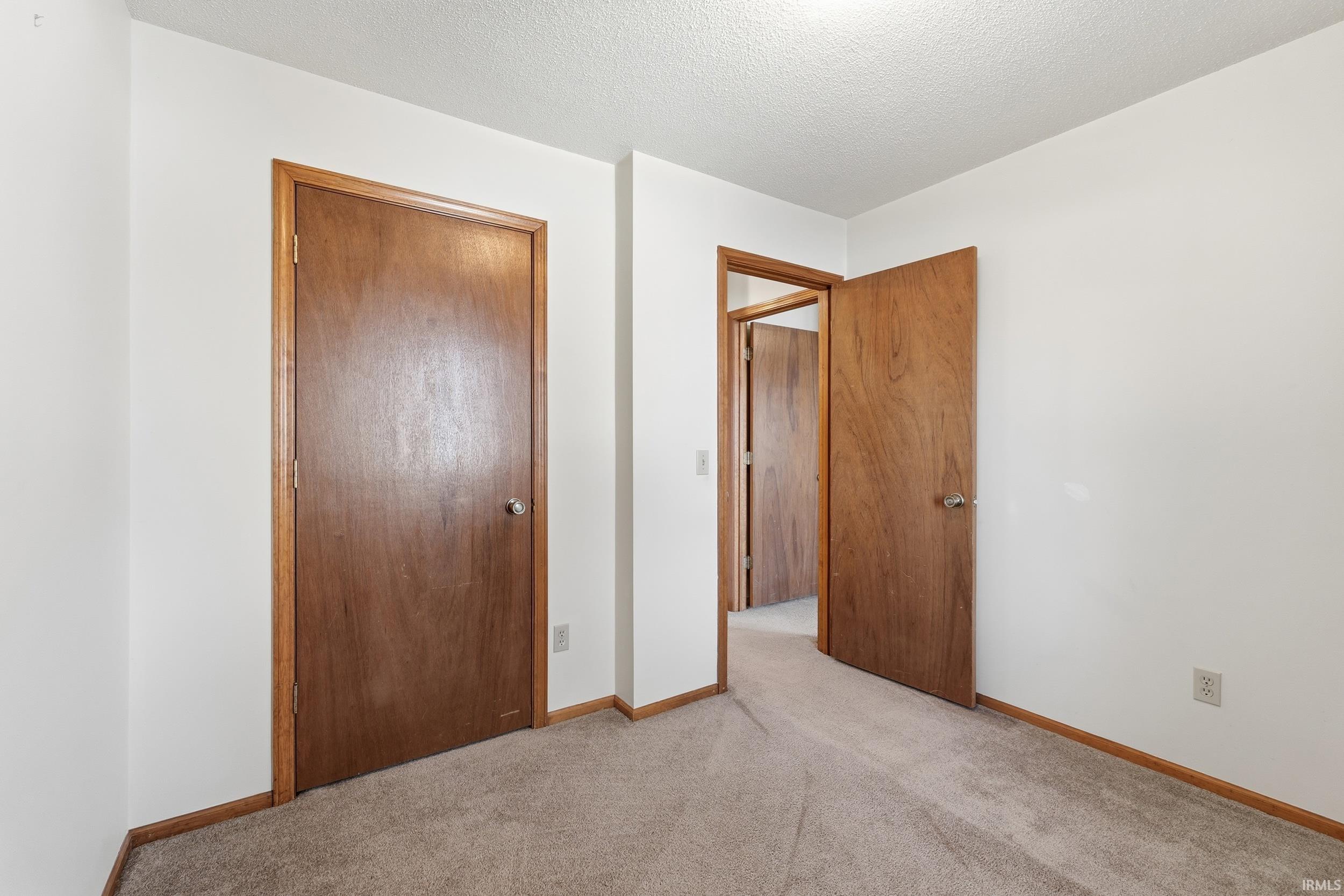 3627 Three Oaks Drive Fort Wayne, IN 46809 - Photo 10 of 32