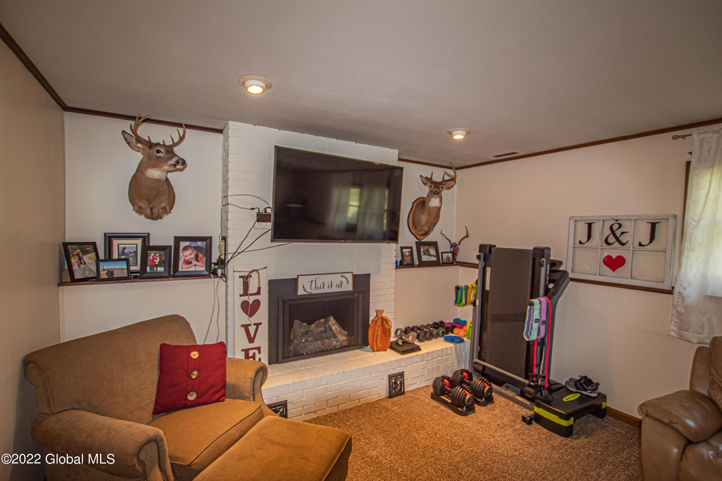 134 Jones Road Amsterdam, NY 12010 - Photo 27 of 45 _MG_4973