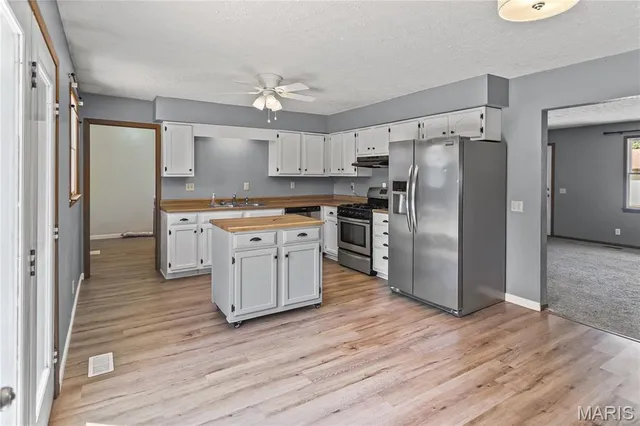 $145,000 | 100 Sherman Street, Jerseyville, IL 62052