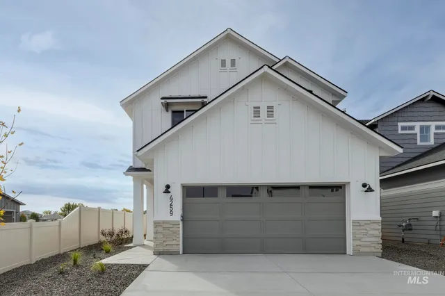 $494,990 | 10530 West Teratai Street, Star, ID 83669