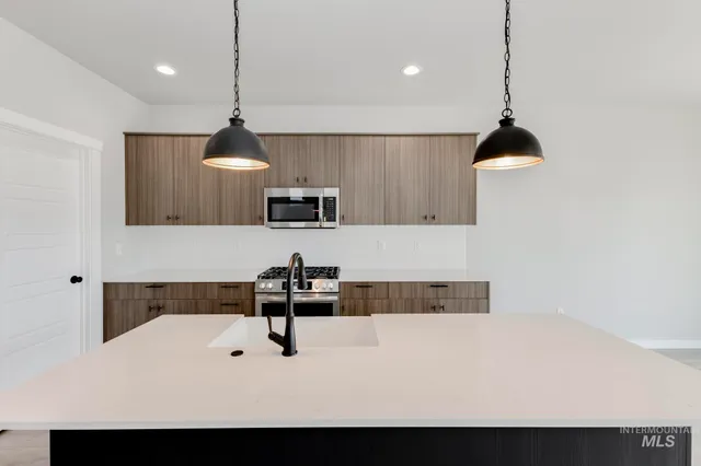 $494,990 | 10530 West Teratai Street, Star, ID 83669