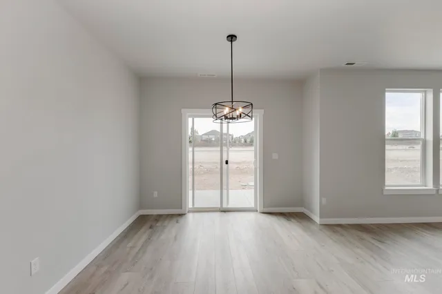 $494,990 | 10530 West Teratai Street, Star, ID 83669