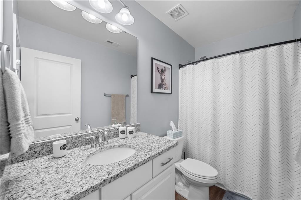 147 Lambeth Road Thomasville, NC 27360 - Photo 31 of 40