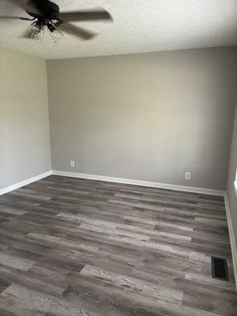 $1,250 | 641 Artic Avenue, Oak Grove, KY 42262