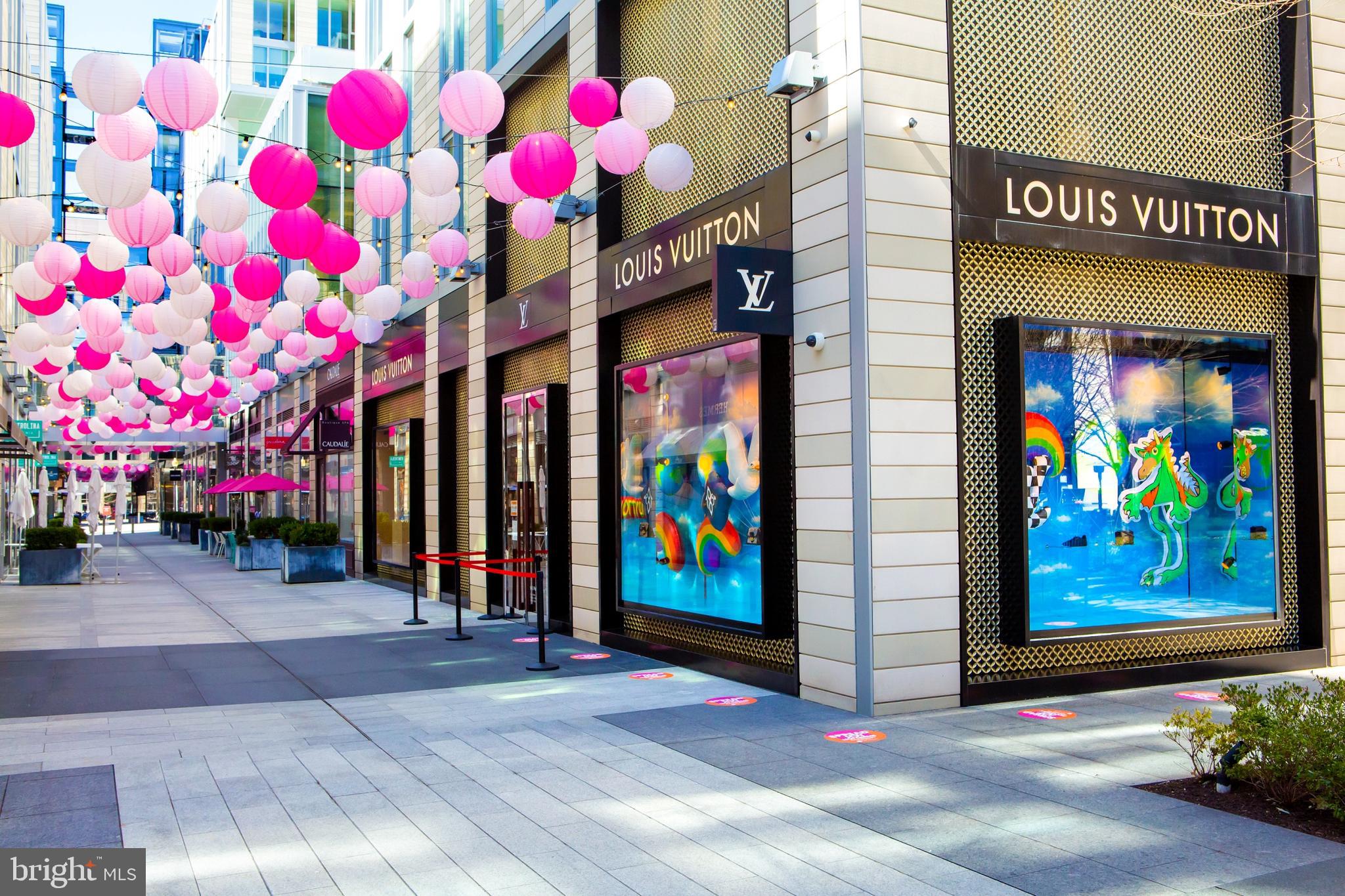 Photos at Louis Vuitton - Downtown-Penn Quarter-Chinatown - Washington, D.C.