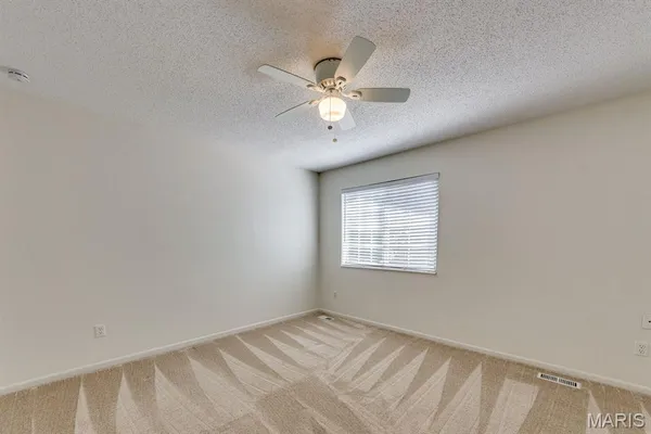$395,000 | 3143 Lavender Lane, St. Louis, MO 63139