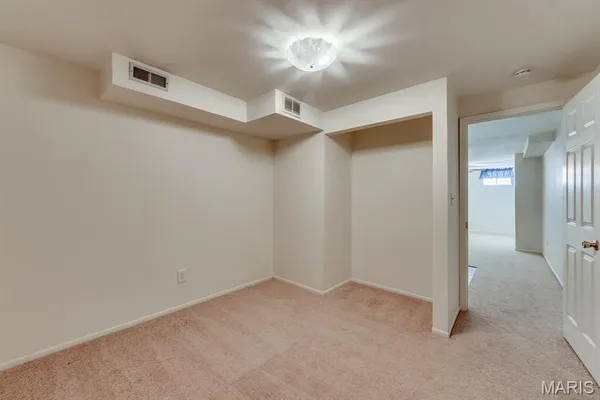 $395,000 | 3143 Lavender Lane, St. Louis, MO 63139