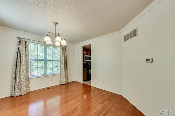 $395,000 | 3143 Lavender Lane, St. Louis, MO 63139
