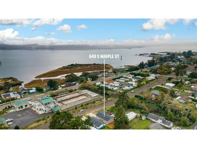 $299,000 | 649 South Marple Street, Coos Bay, OR 97420