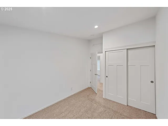 $299,000 | 649 South Marple Street, Coos Bay, OR 97420