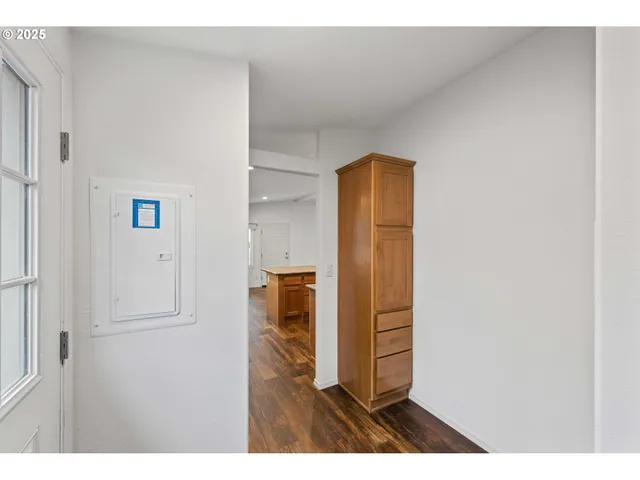 $299,000 | 649 South Marple Street, Coos Bay, OR 97420