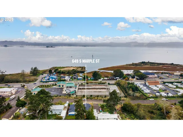 $299,000 | 649 South Marple Street, Coos Bay, OR 97420