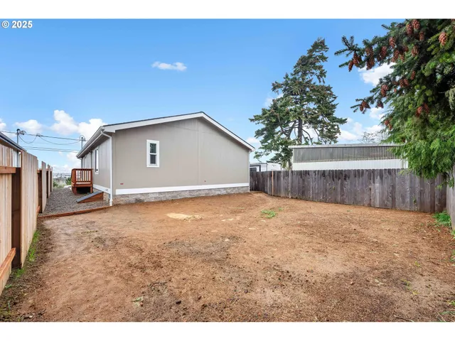 $299,000 | 649 South Marple Street, Coos Bay, OR 97420