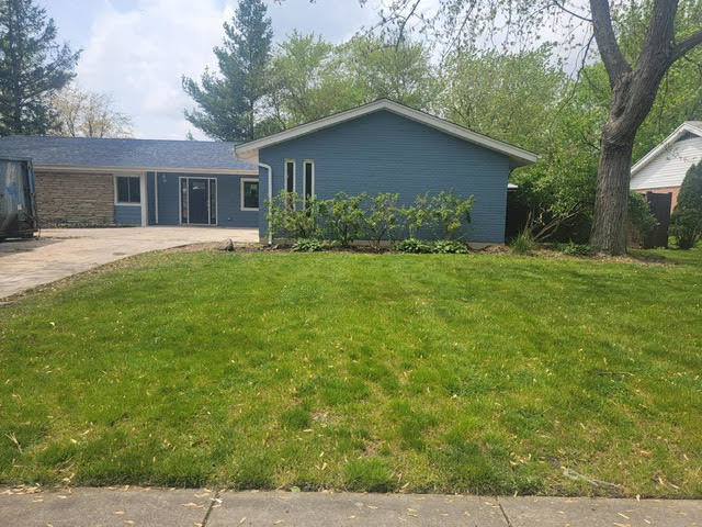 1156 Cayuga Drive Northbrook, IL 60062 - Photo 4 of 23