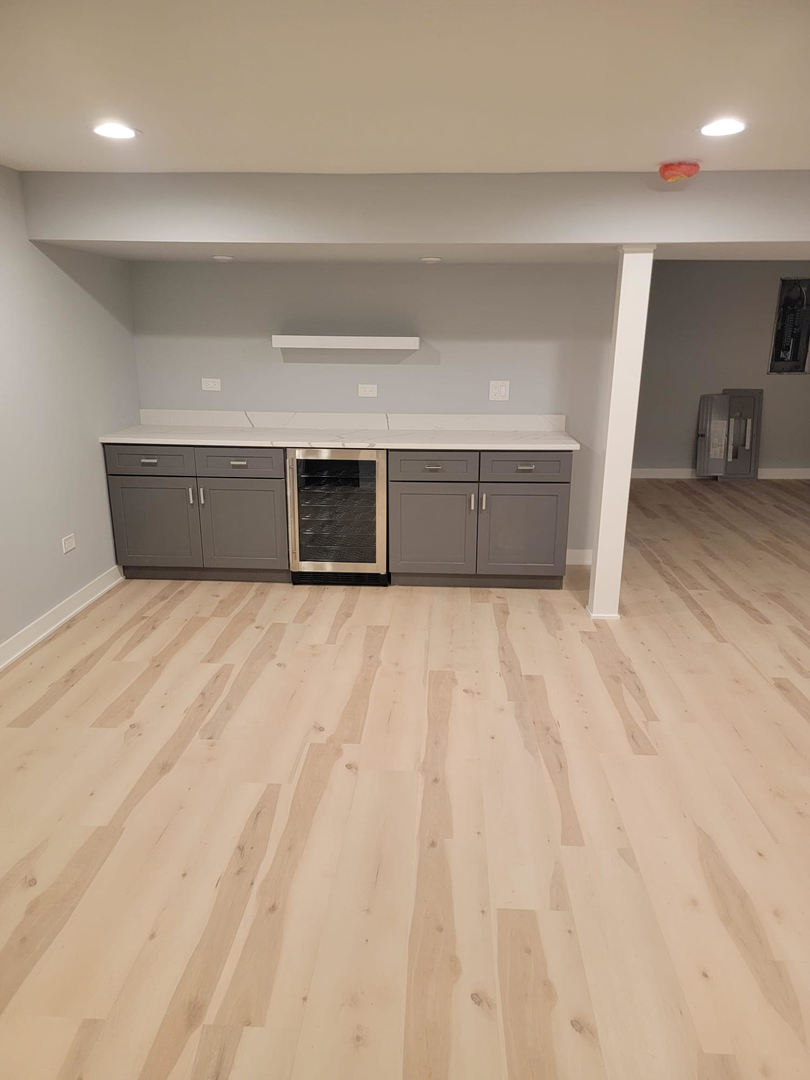 1156 Cayuga Drive Northbrook, IL 60062 - Photo 10 of 23