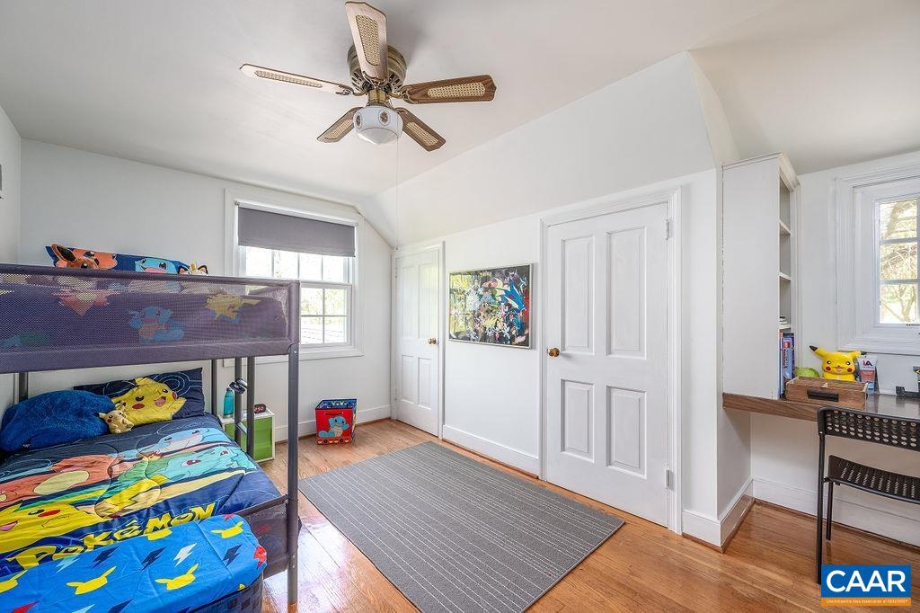 19 Old Farm Road Charlottesville, VA 22903 - Photo 19 of 29 a living room with furniture and a wooden floor