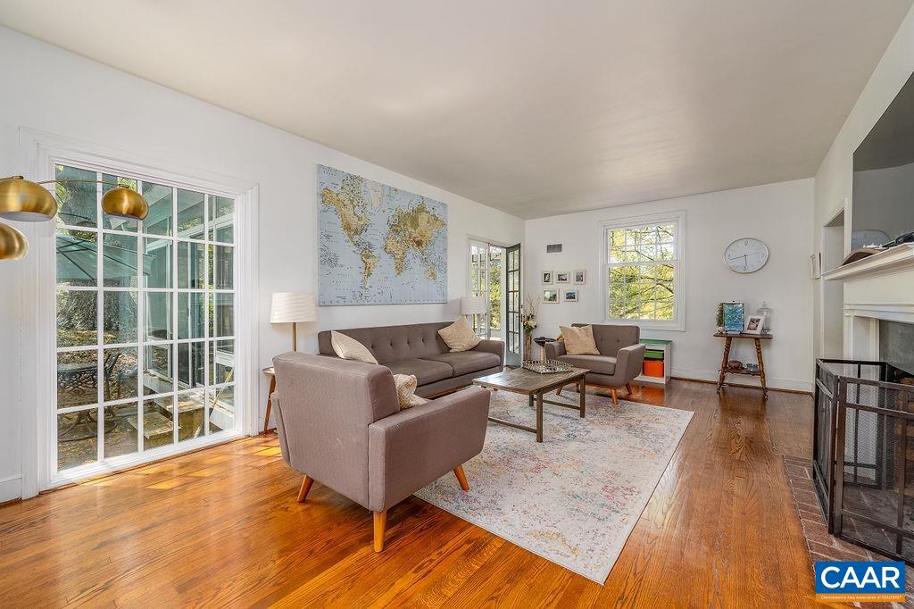 19 Old Farm Road Charlottesville, VA 22903 - Photo 6 of 29 a living room with furniture and a large window