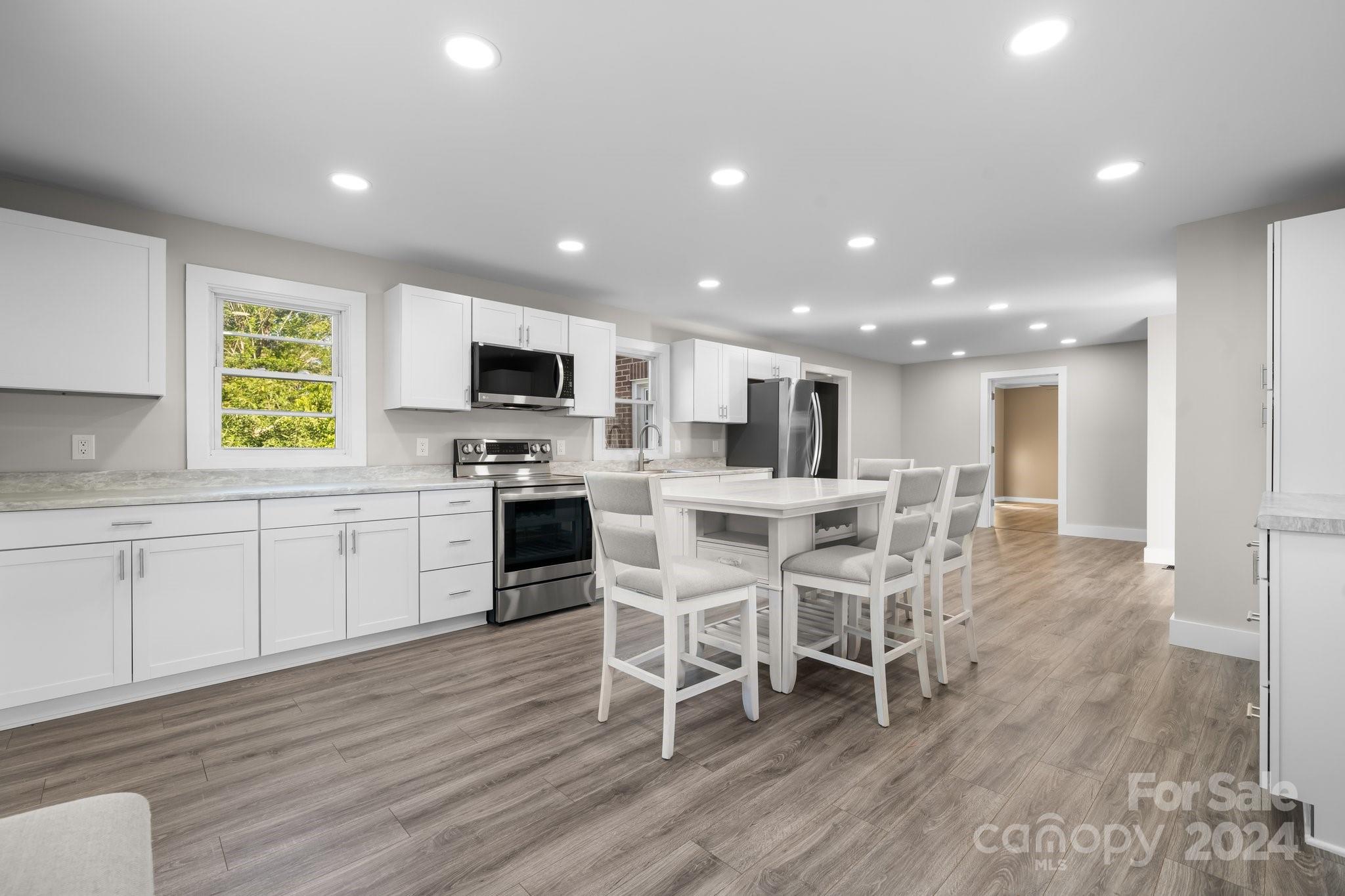 3621 County Home Road Conover, NC 28613 - Photo 4 of 25 Gallery Image 4