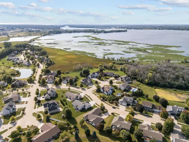 $480,000 | 2374 Shore Preserve Drive, Oshkosh, WI 54904