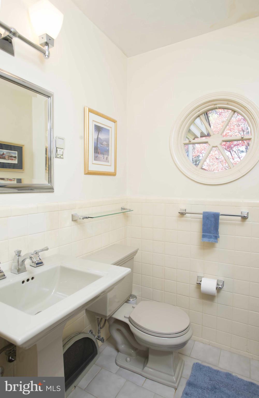 717 Milldam Road Baltimore, MD 21286 - Photo 14 of 30 Bedroom 3 Ensuite 1/2 Bathroom