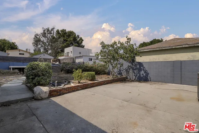 $1,155,000 | 319 Chestnut Avenue, Los Angeles, CA 90042