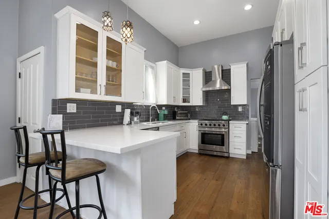 $1,155,000 | 319 Chestnut Avenue, Los Angeles, CA 90042