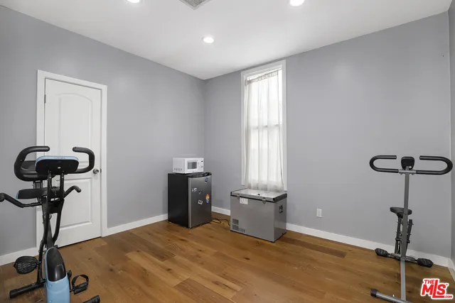 $1,155,000 | 319 Chestnut Avenue, Los Angeles, CA 90042