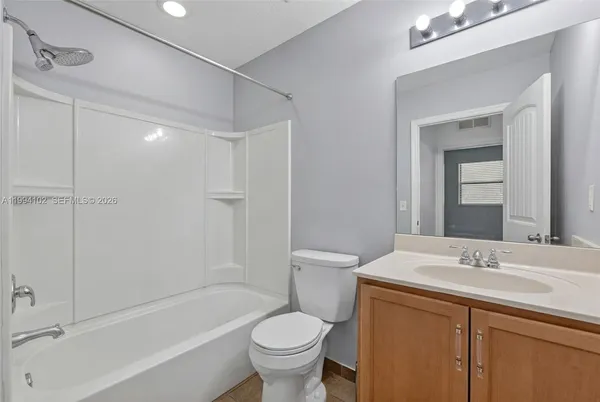 $3,000 | 728 Northeast 34th Avenue, Homestead, FL 33033