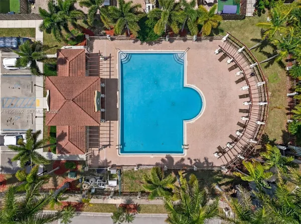 $3,000 | 728 Northeast 34th Avenue, Homestead, FL 33033