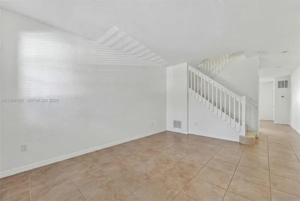 $3,000 | 728 Northeast 34th Avenue, Homestead, FL 33033