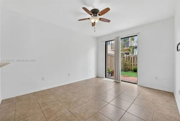 $3,000 | 728 Northeast 34th Avenue, Homestead, FL 33033