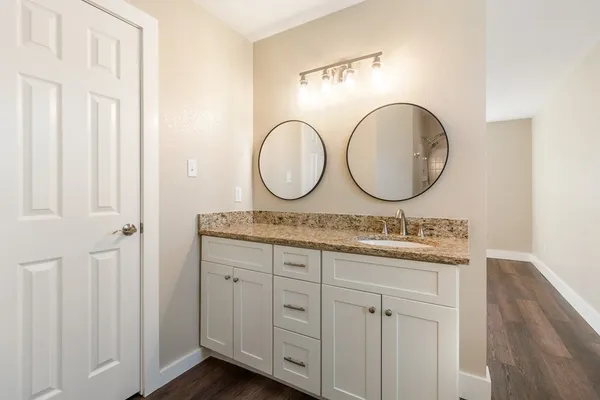 $320,000 | 214 Willow Lane, Ingram, TX 78025