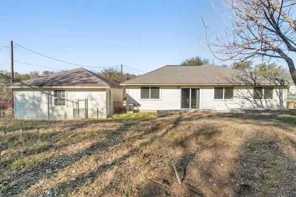 $320,000 | 214 Willow Lane, Ingram, TX 78025
