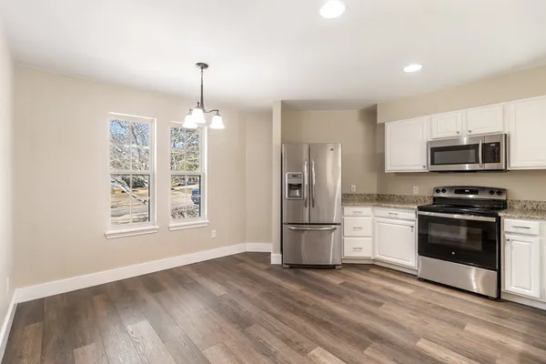 $320,000 | 214 Willow Lane, Ingram, TX 78025