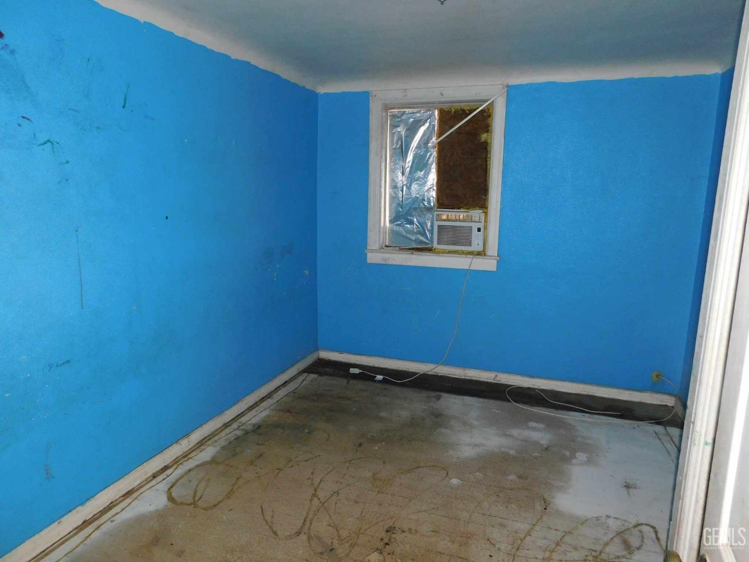 Undisclosed Address Bakersfield, CA 93305 - Photo 14 of 22 a view of a small space with window