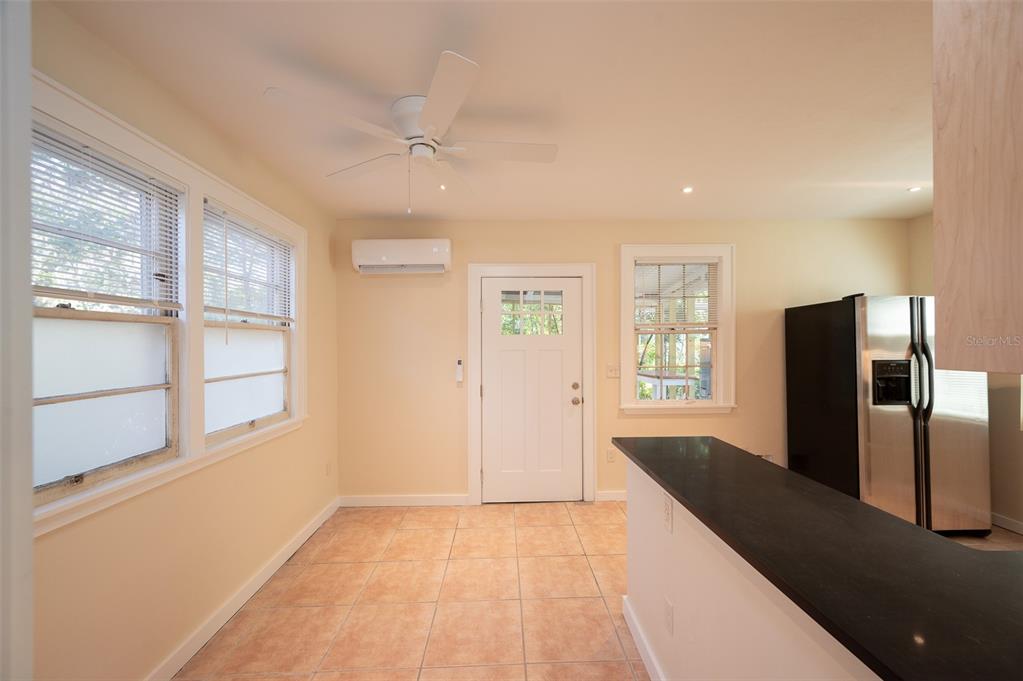 318 Northwest 24 Street, Unit A Gainesville, FL 32607 - Photo 10 of 16