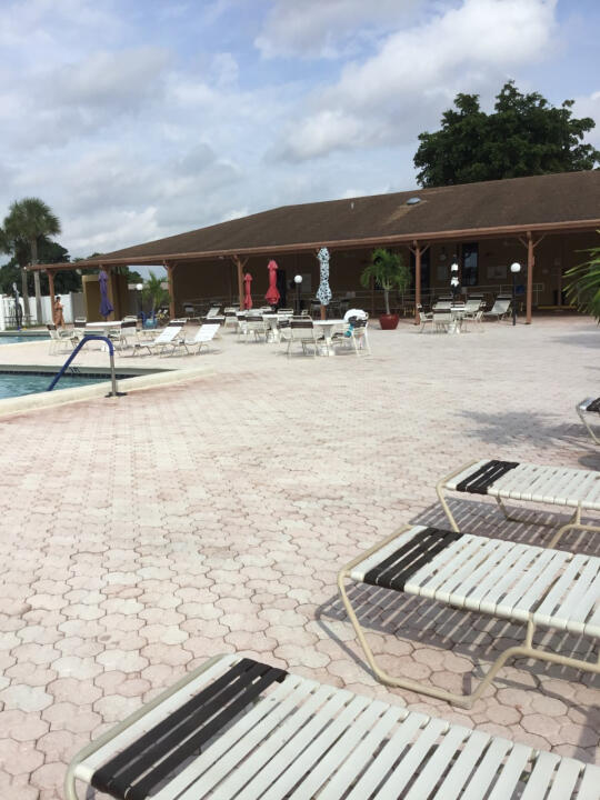 6121 Lasalle Road Delray Beach, FL 33484 - Photo 13 of 17 13