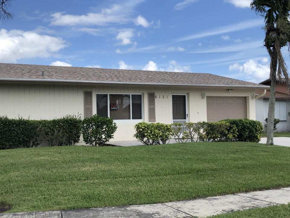 6121 Lasalle Road Delray Beach, FL 33484 - Photo 2 of 17 2