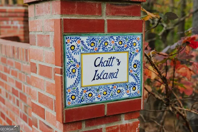 a view of hall way with furniture