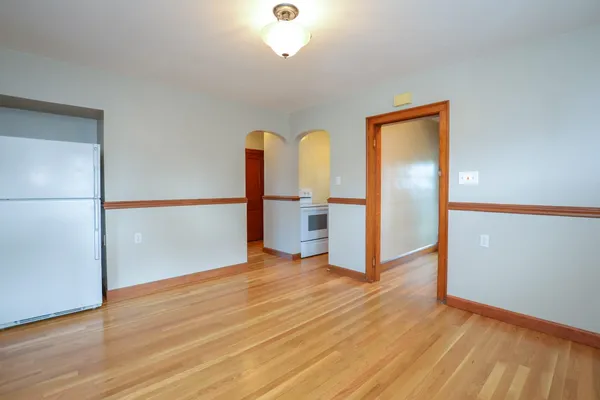 $2,600 | 32 Gilman Street, Unit 2 2, Nashua, NH 03060